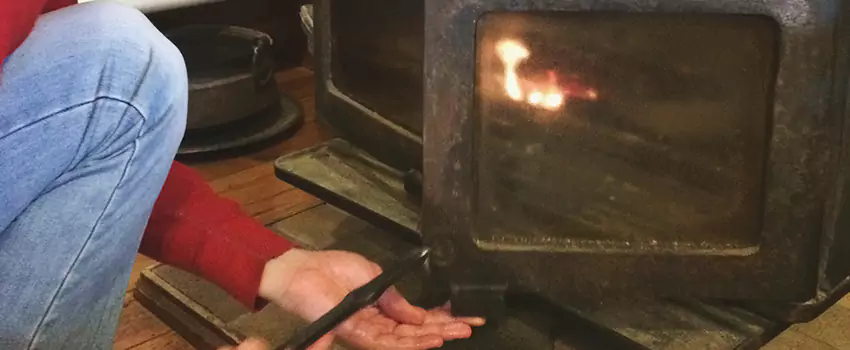 Fireplace Door Installation And Replacement Contractors in Beloeil, QC